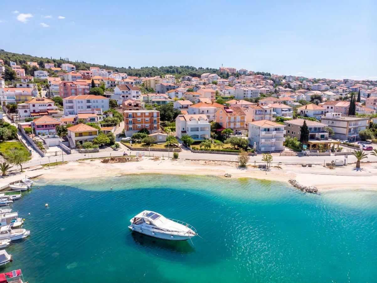 Apartment Dory Trogir Exteriér fotografie
